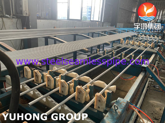 ASTM A213 TP321 低温適用と耐腐蝕性のために冷たく引き出されたステンレス鋼のシームレスチューブ