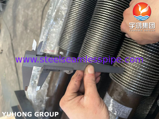 ASTM A335 Gr. P9 11Cr フィンを備えた合金鋼管