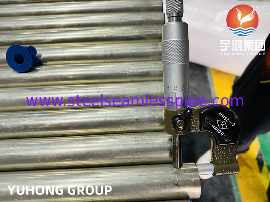 ASME SB167 N06600 ニッケルクロム 鉄合金 石油化学用シームレスチューブ