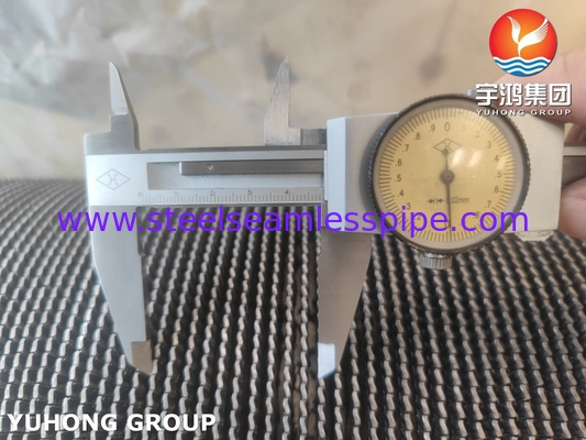 ASTM A312 TP347 ステンレス鋼 螺旋式HFW高周波溶接用フィニングチューブ