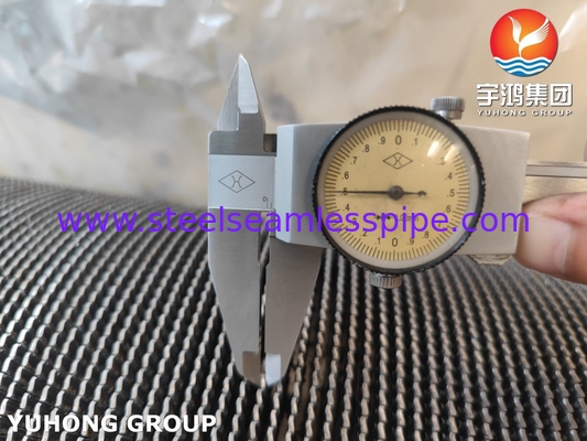 ASTM A312 TP347 ステンレス鋼 螺旋式HFW高周波溶接用フィニングチューブ
