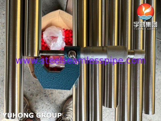 冷加工 ASTM A269 TP304L 明るい焼却式ステンレスステールシームレスチューブ