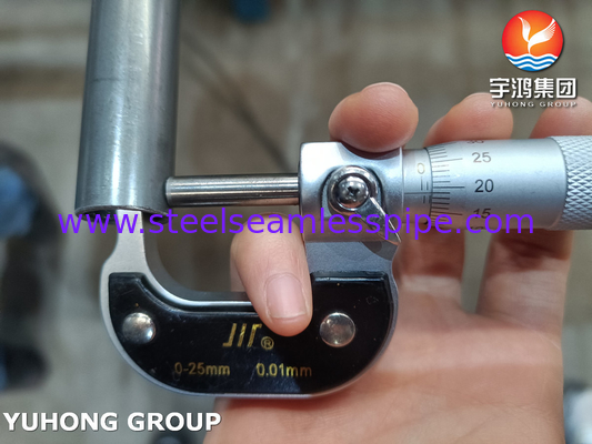 耐腐食性ASTM A268 TP405 油気用シームレスチューブ