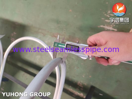 ASTM A213 TP304 ボイラー,スーパーヒーター,熱交換器用シームレスUベンドチューブ