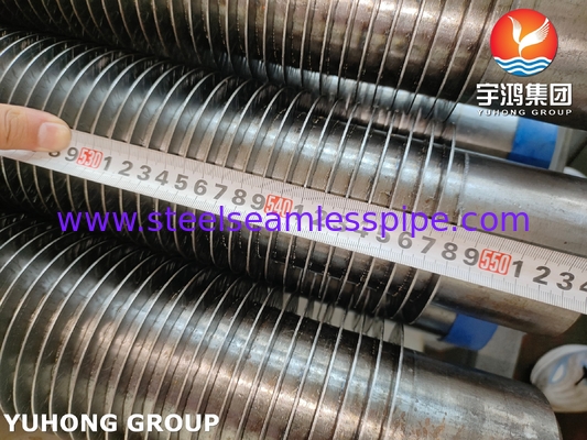 ASTM A335 P22 HFW 熱交換器用 螺紋状のフィンチューブ 11-13Cr