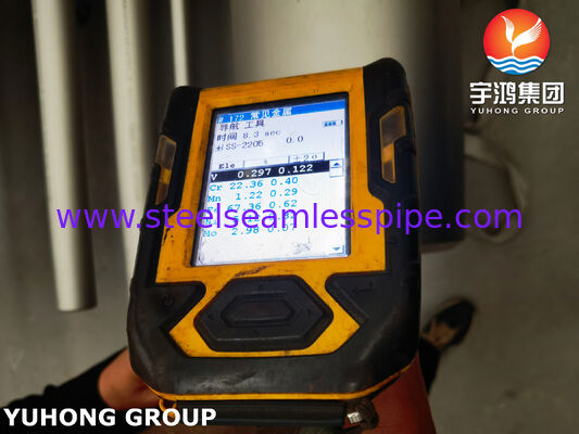 ASTM A790 UNS S31803 ピックル加工デュプレックスステンレス鋼シームレスパイプ（水処理用）