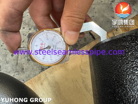 ASTM A234 WP11 CL2 合金鋼 均等 Tee CrMo 合金鋼 バットウェルドパイプフィッティング B16.9