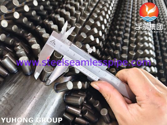 ASTM A106 Gr.B スタッドチューブ（蒸気改質炉および廃熱回収用）