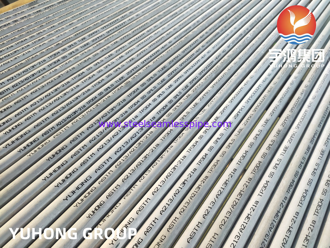 ASTM A213 TP304 ステンレス鋼シームレスチューブ、熱交換器およびボイラー用酸洗および焼鈍