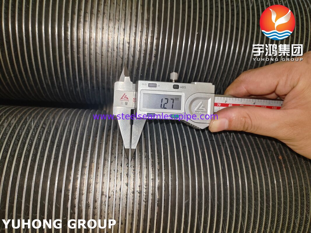 ASTM A376 TP347H フィンチューブ CS,高温耐性複合フィンのチューブ (CSベース+TP347Hフィンの)