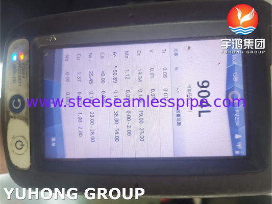 高精度のステンレス鋼の継ぎ目が無い管の二重鋼管PT HTのTP304/304L薄い壁と/UT /HT、6M//PC、12M/PC