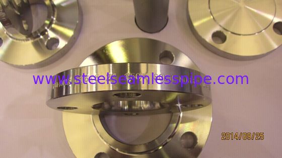フランジ、ASTM に 105、ASTM 181、ASTM 182、GR F1、F11、F22、F5、F9、F91、A182 F 304、304L、304H、316、316L 通して下さい