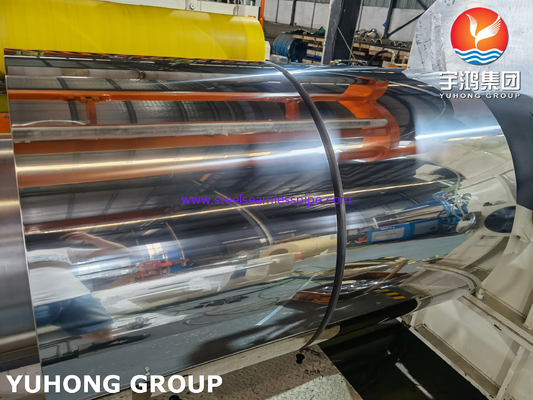 ASTM A240 304 ステンレス鋼のストライプ UNS S30400 商業用用精密ストライプ