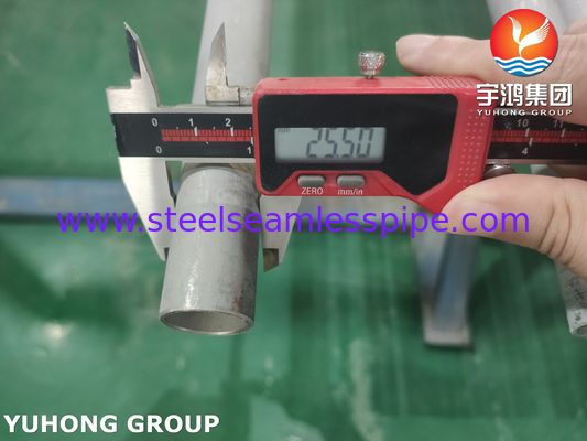 ASTM A213 TP347 ステンレス鋼シームレス熱交換器チューブ